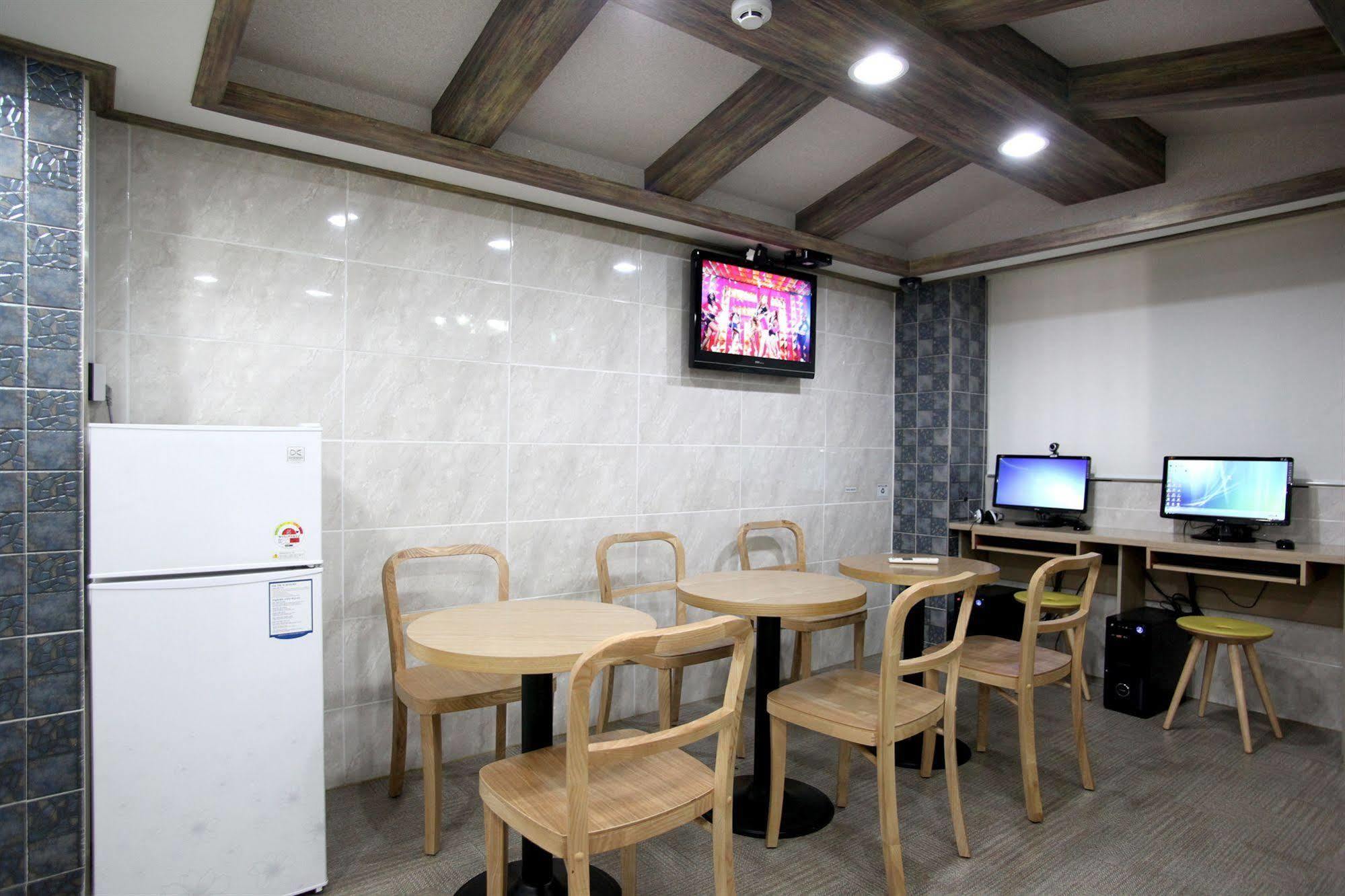 K-Pop Guesthouse Seoul Station Exterior foto